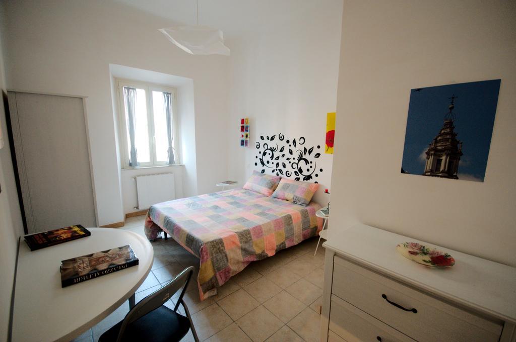 Apt Central Manzoni Rom Zimmer foto