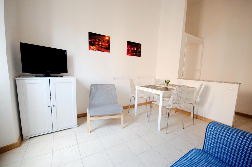 Apt Central Manzoni Rom Zimmer foto